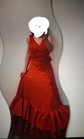 Traje de flamenca rojo