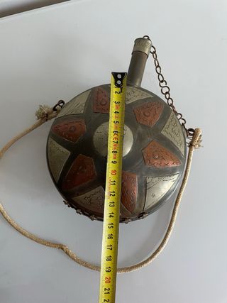 Cantimplora Africana metálica