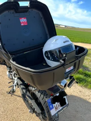 BMW F 750 GS Adventure Negra/Gris