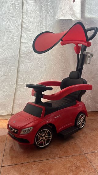 Cochecito para bebé Mercedes V8 AMG