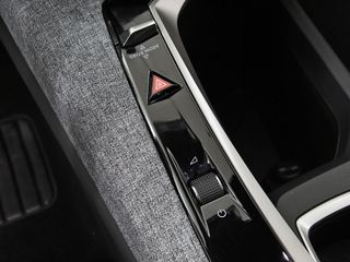 Peugeot 3008 Hybrid 1.2 100KW Allure eDCS6