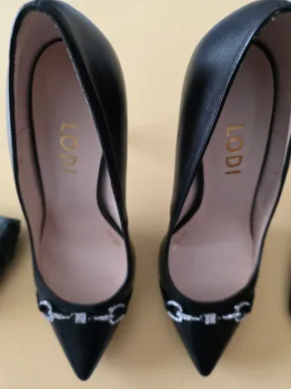 Zapatos Lodi T.38 Negros Tacón 10cm Hebilla