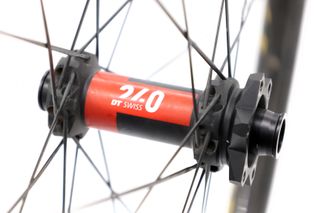 Rueda delantera Nesta Vastator C6 plus