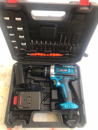 Taladro Percutor Inalámbrico con Accesorios