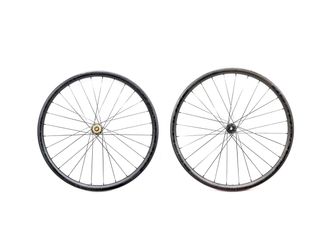 Ruedas Progress Atom