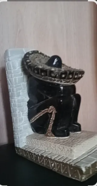 Sujetalibros Chac Mool Mexicano