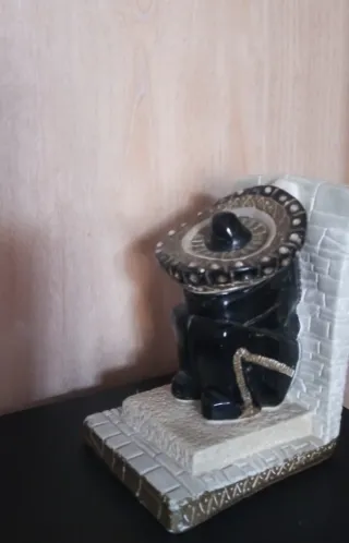 Sujetalibros Chac Mool Mexicano