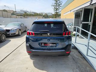 Peugeot 5008 1.5 Blue-HDi Allure Pack,Auto,7plazas