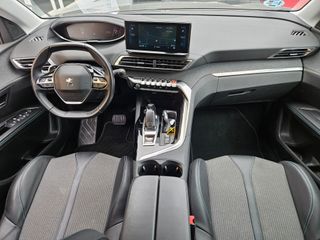 Peugeot 5008 1.5 Blue-HDi Allure Pack,Auto,7plazas