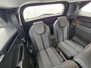 Peugeot 5008 1.5 Blue-HDi Allure Pack,Auto,7plazas