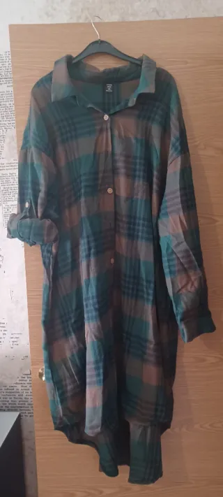 Camisa larga cuadros