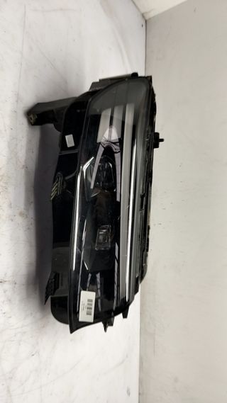 FARO DERECHO OPEL COMBO D 746184