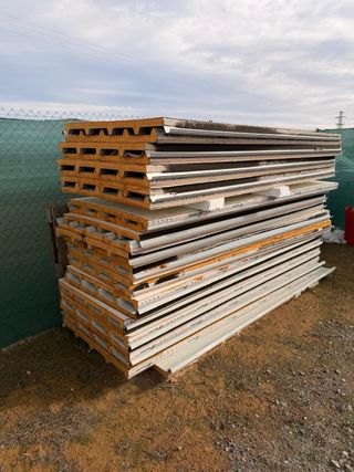 OPORTUNIDAD Panel sándwich tejado nuevo