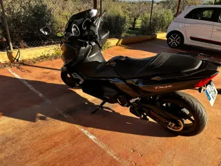 Yamaha TMAX 530 Negra