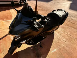 Yamaha TMAX 530 Negra