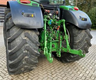 John Deere 6210 R 2013