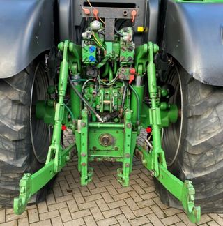 John Deere 6210 R 2013