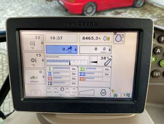 John Deere 6210 R 2013