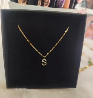 Collana con iniziale S strass oro