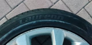 Llanta Mazda Aluminio 17 con Neumático 205 50 ZR17