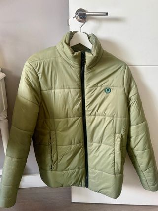 4 Chaquetas de Plumas en varios colores