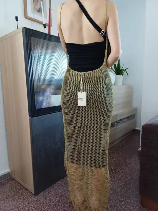 Vestido largo malla dorado