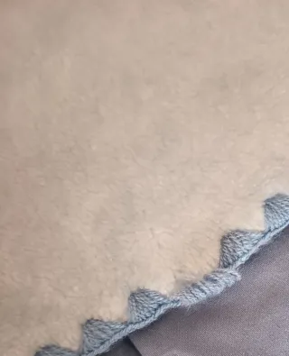 2 Mantas Cuna Disney y Nenuco