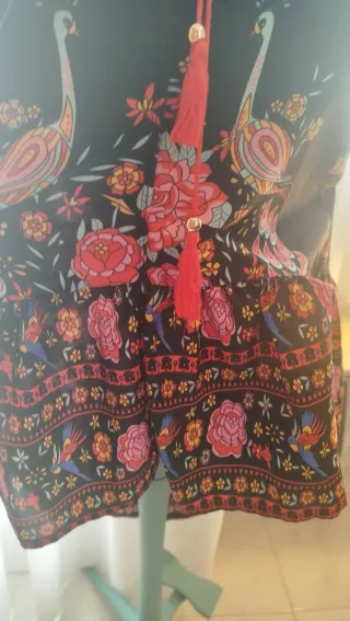 Vestido Verano Estampado Flores y Pavos