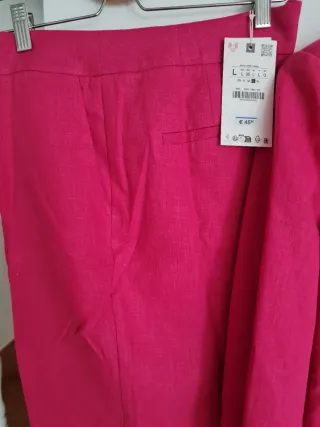 Traje Zara Rosa Peplum Pantalón