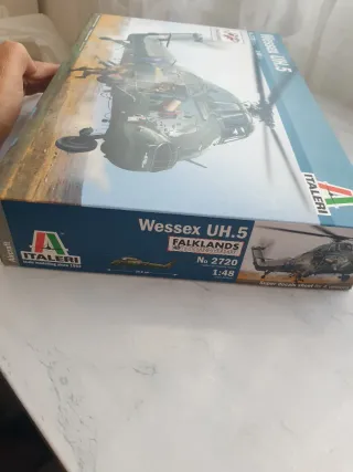 Maqueta Italeri Wessex UH.5 1:48
