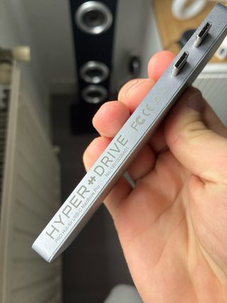 HyperDrive Hub MacBook