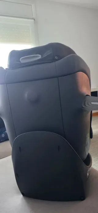 Silla de coche para bebé negra