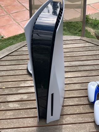 PS5 con lettore + 2 controller