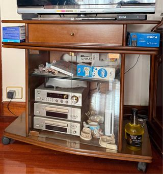 Mueble auxiliar TV madera y cristal