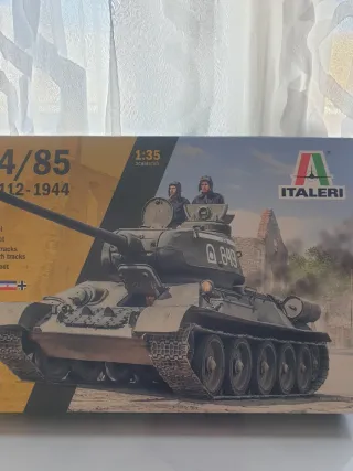 Maqueta T-34/85 Zavod 112-1944 Italeri 1:35
