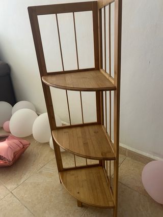 Estantería de esquina de bambú