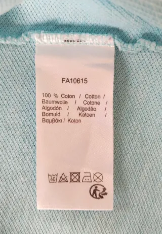 Polo Lacoste Azul Talla M con imperfecciones