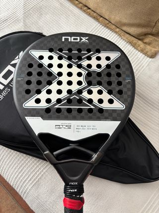 Pala NOX AT10 Genius 12K Agustín Tapia 2024