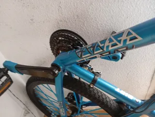 Bici MTB azul para niños 10-12 años