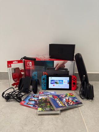Nintendo Switch Azul/Rojo + Juegos