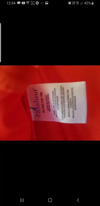 Top Catalina rosso con balze