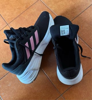Scarpe Adidas N.37 Nero/Rosa Nuove