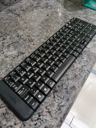 Teclado y ratón inalámbricos