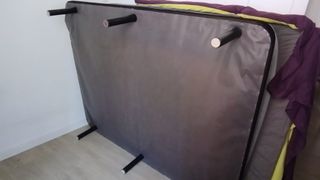 Somier tapizado (base de cama)