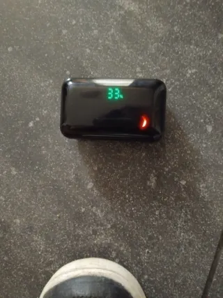 Auriculares inalámbricos con luces LED