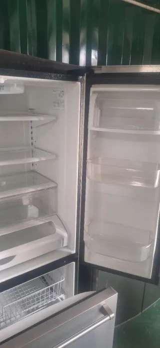 Nevera gris de segunda mano