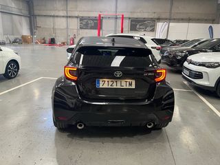 Toyota GR Yaris RZ CIRCUIT PACK 2021