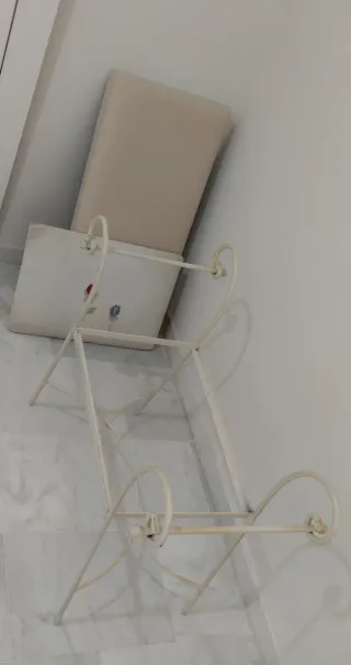 BANQUETA DESCALZADORA DE FORJA EN PERFECTO ESTADO