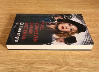 El libro negro / Paul Verhoeven y Gerard Soeteman