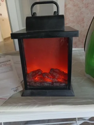 Lampada effetto camino da tavolo